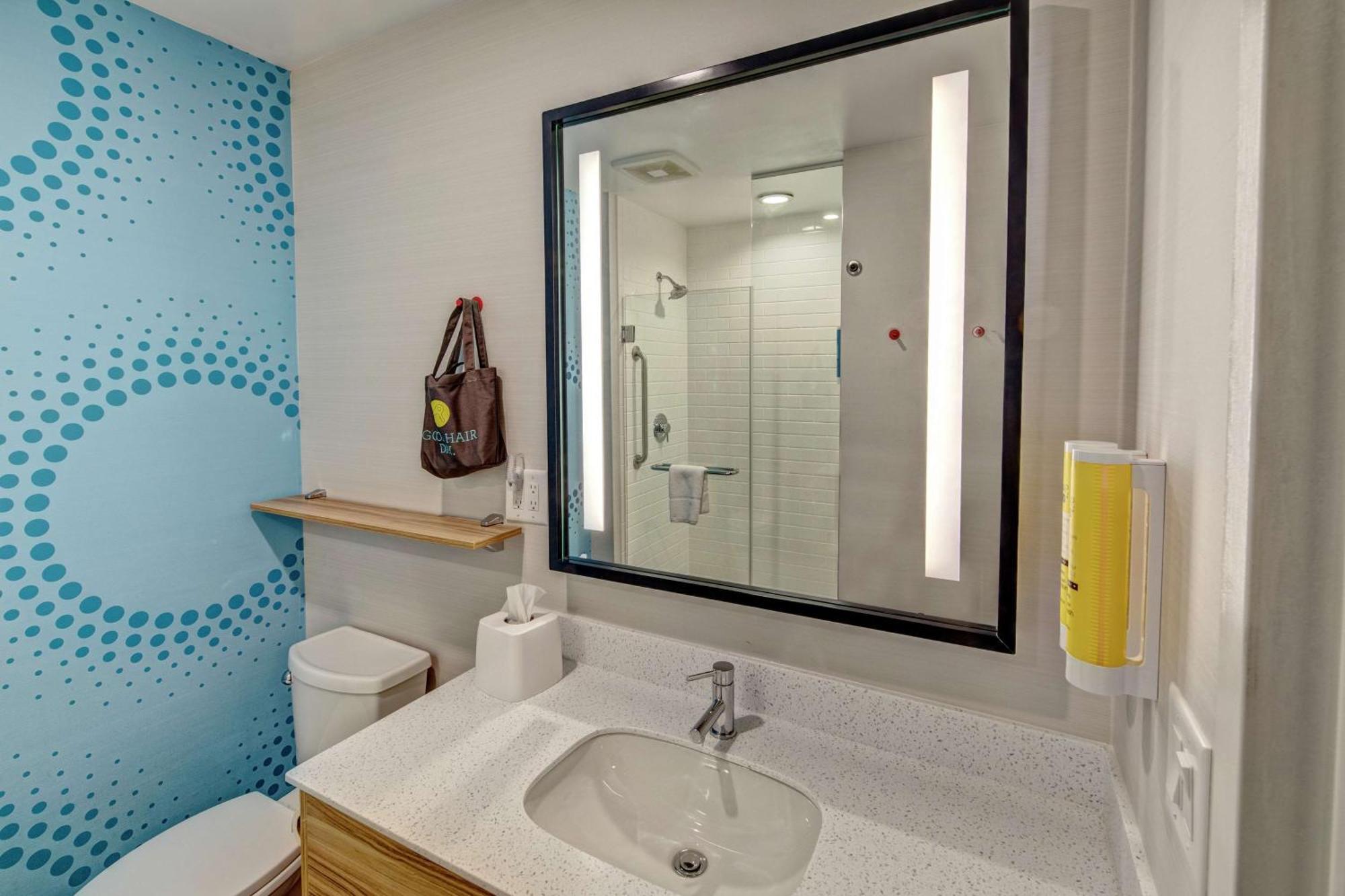 Tru By Hilton Roanoke Hollins Hotel Kültér fotó