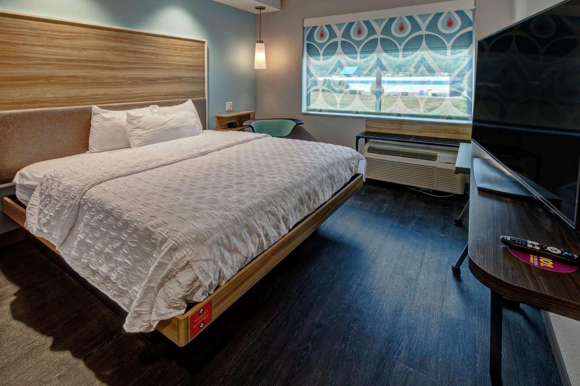 Tru By Hilton Roanoke Hollins Hotel Kültér fotó